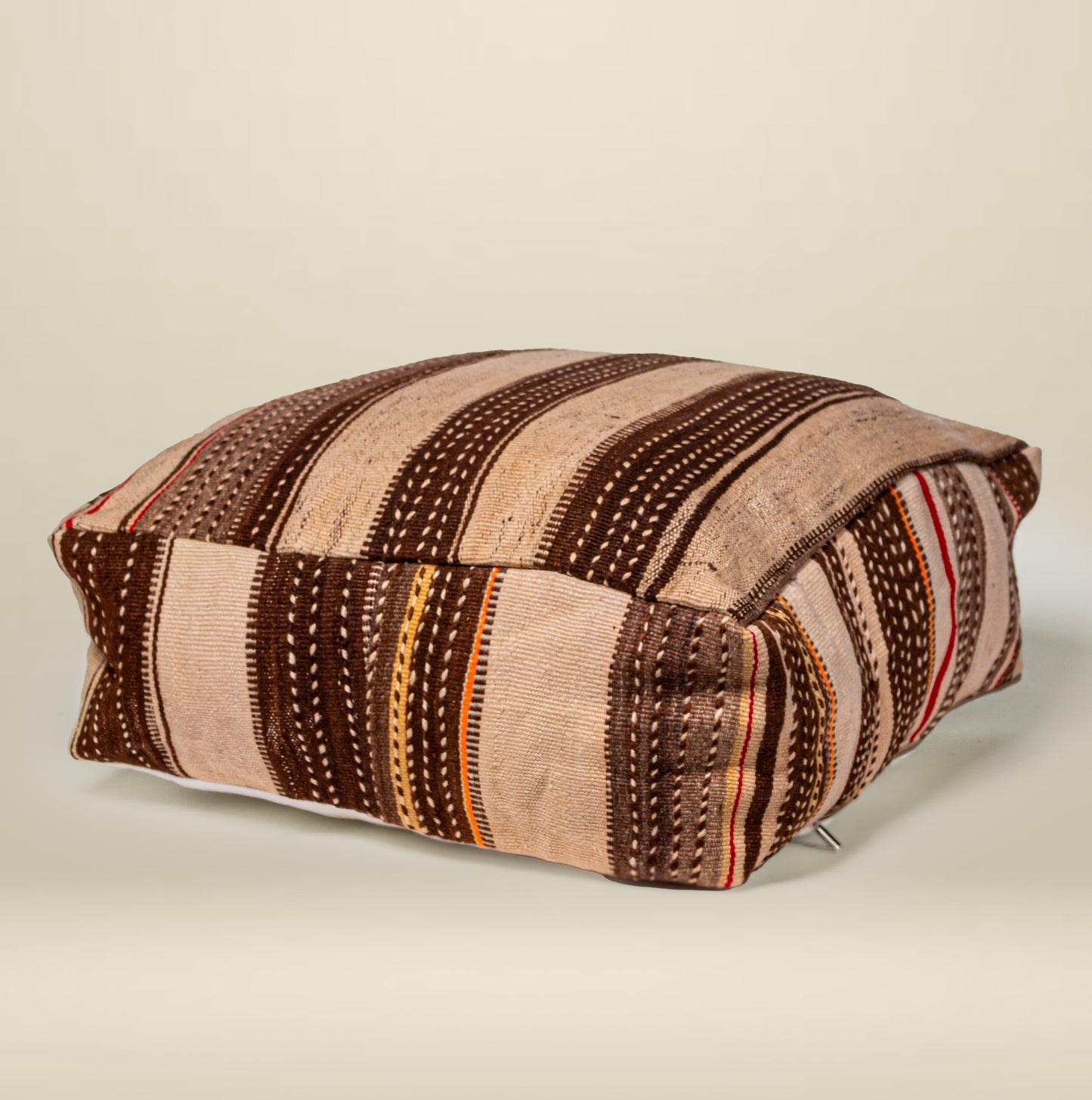 POUF - NO 2