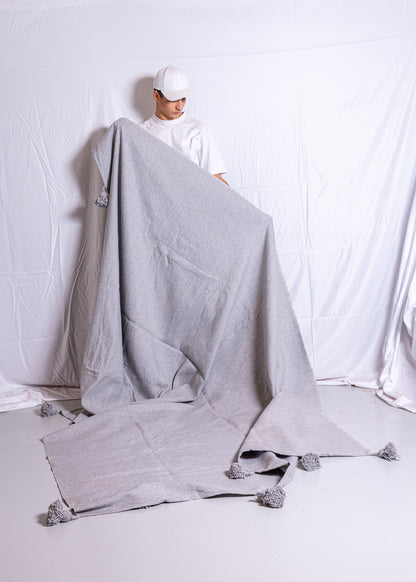 BLANKET - LIGHT GREY