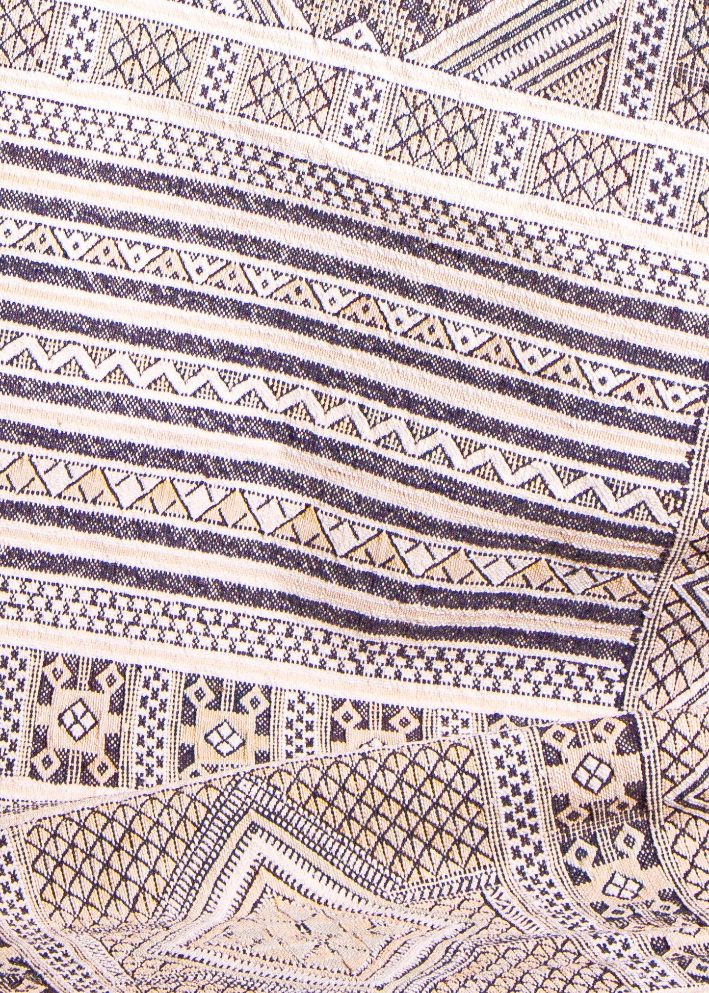 TIFELT AMAZIGH RUNNER - NO 33