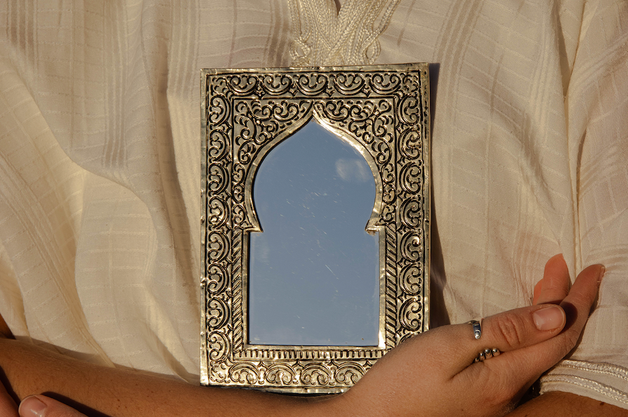 MAGHREB MIRROR